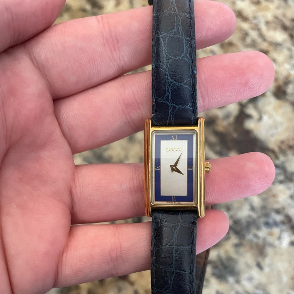Gucci watch